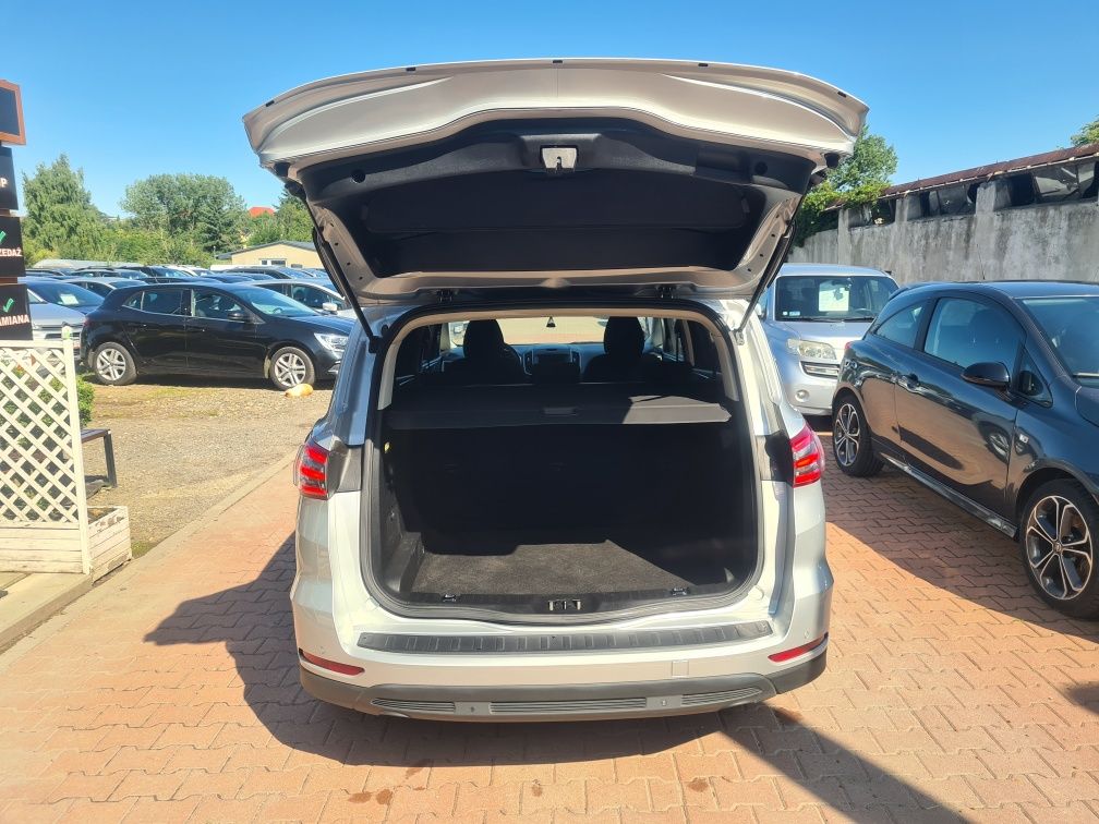 Ford S-Max / 2,0 diesel 150 ps / Automat / Zarejestrowany / Navi /