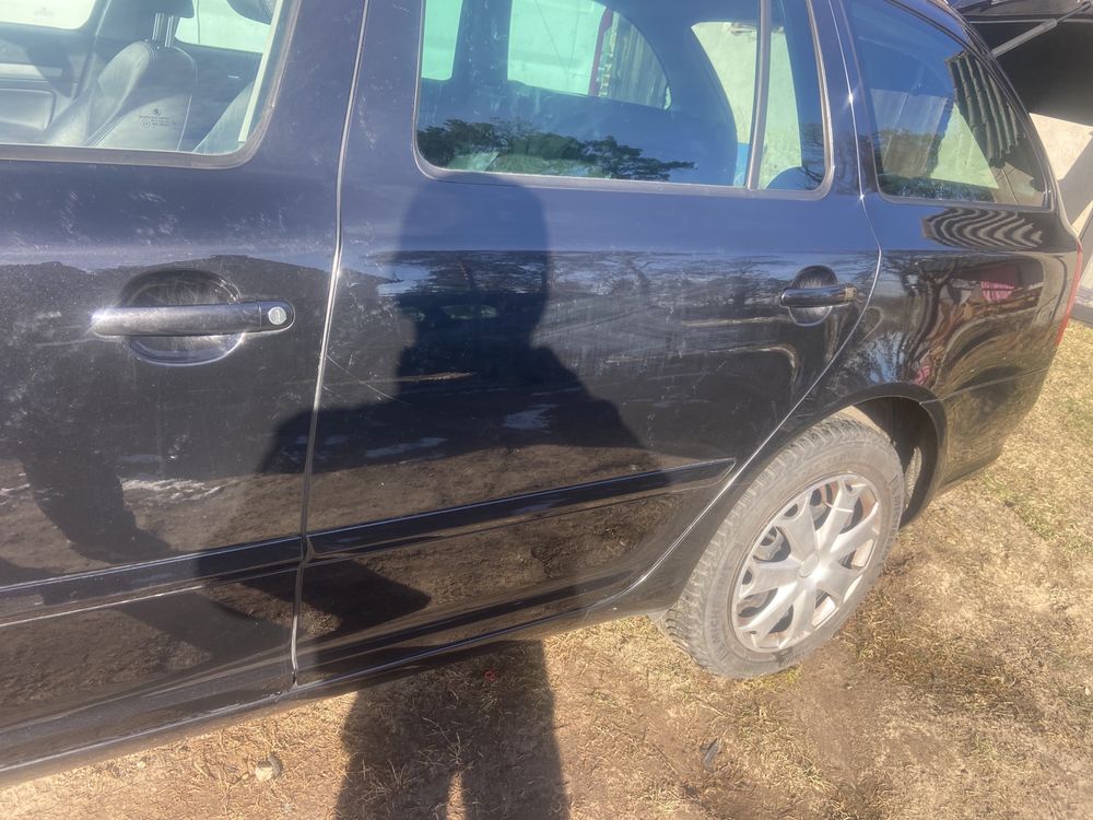 Drzwi Skoda Octavia II fl 09r 9910