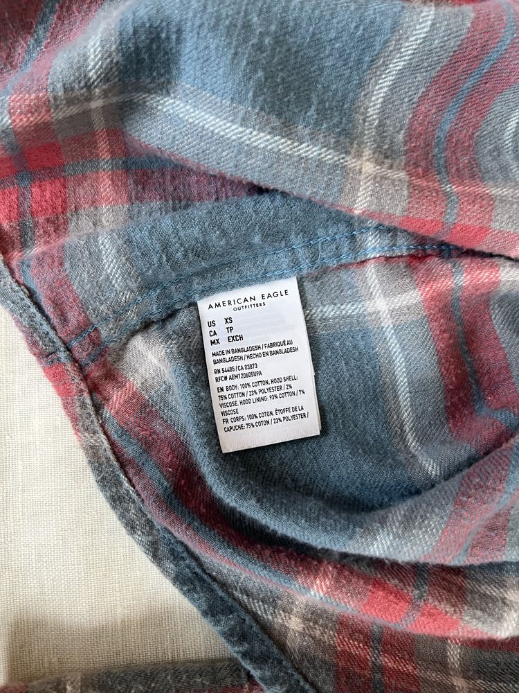 Сорочка American Eagle з капюшоном в клітинку розмір XS