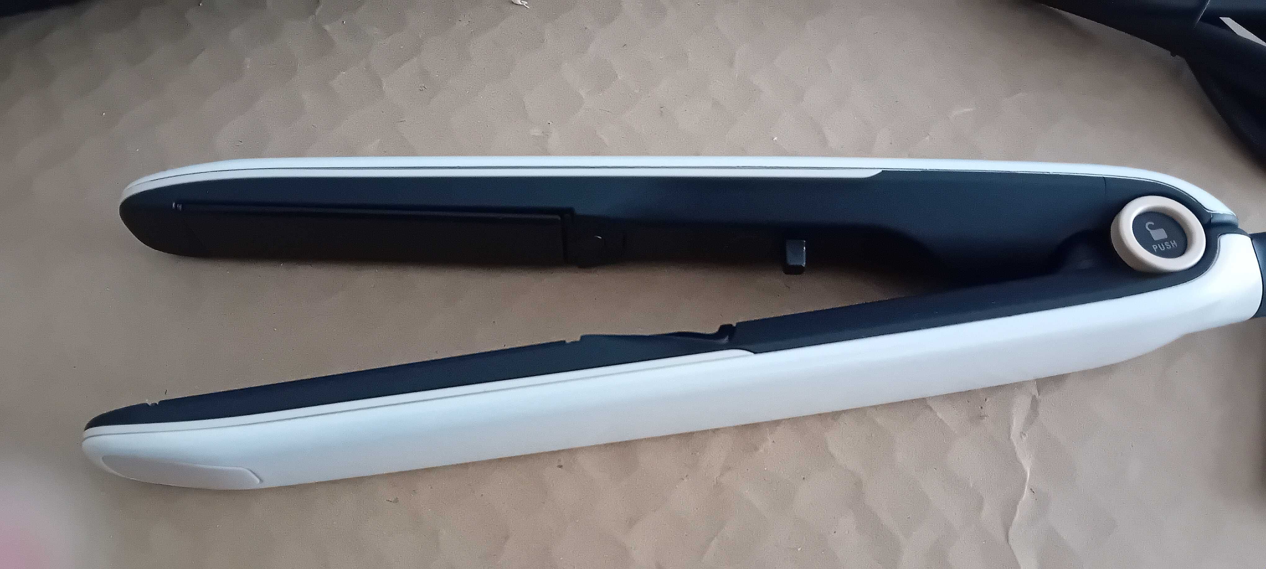 Placa de Alisamento Cerâmica Rowenta Respec como novat!