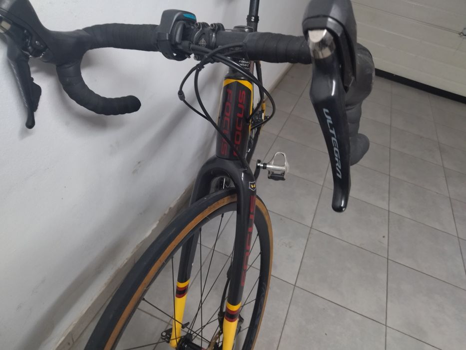 Bike de ciclo cross/gravel com rodas de alumínio