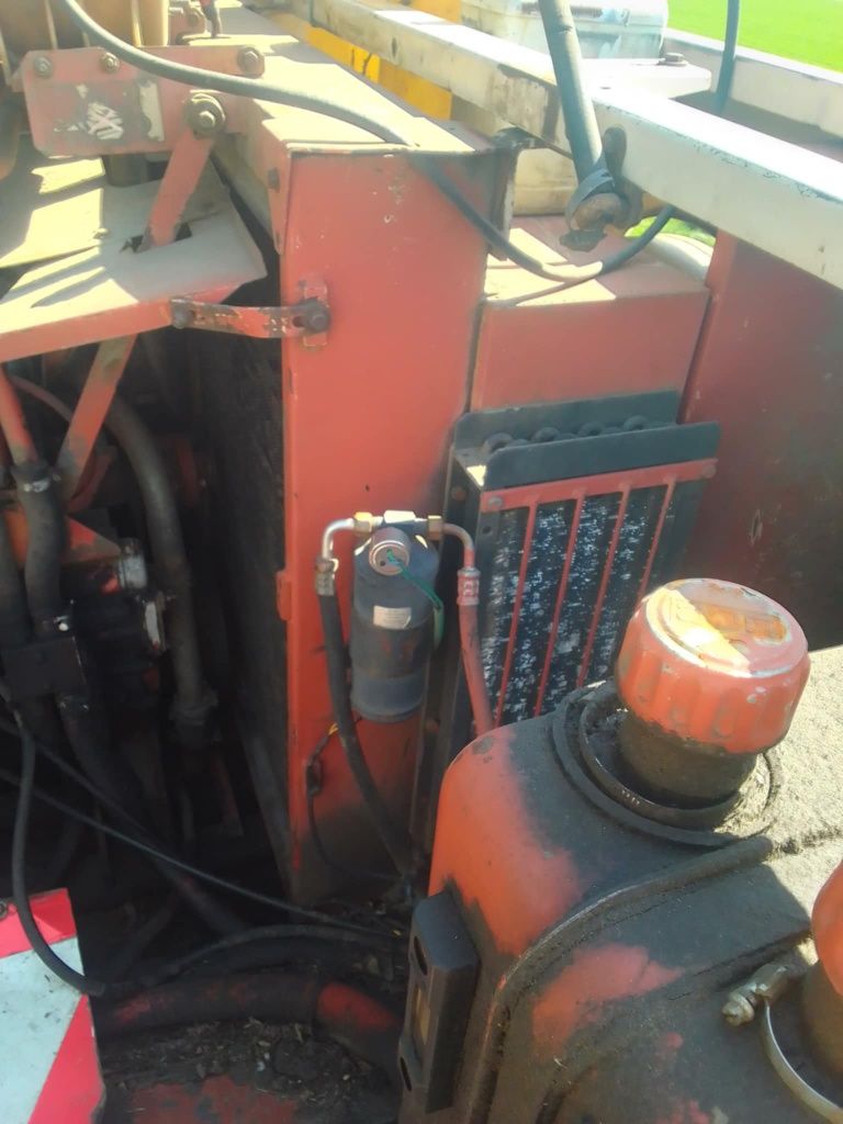 Продам комбайн New Holland L624