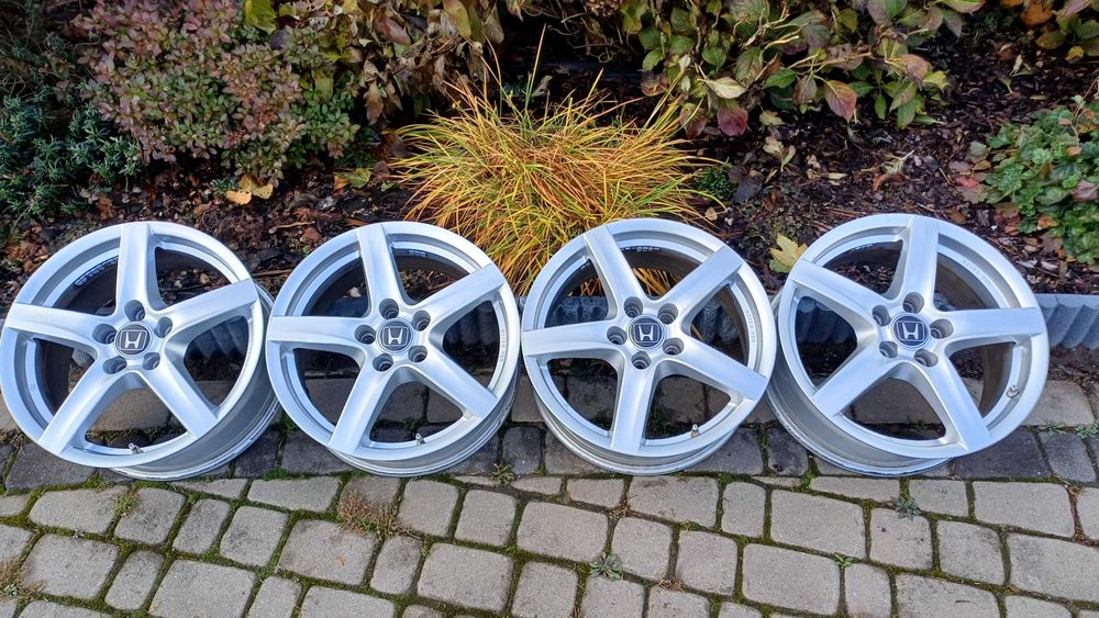 17" alufelgi 5x114 civic accord cr-v hr-v duster TALENTO vivaro trafic