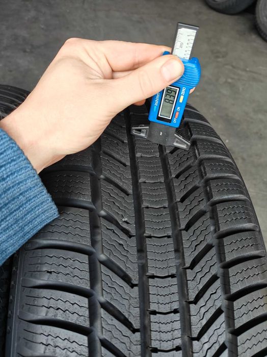 Continental WinterContacr TS870P R18 225/55 зимові шини комплект є 4шт