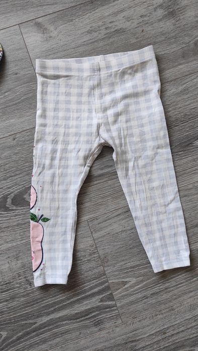 Legginsy, krótki spodenki rozmiar 86