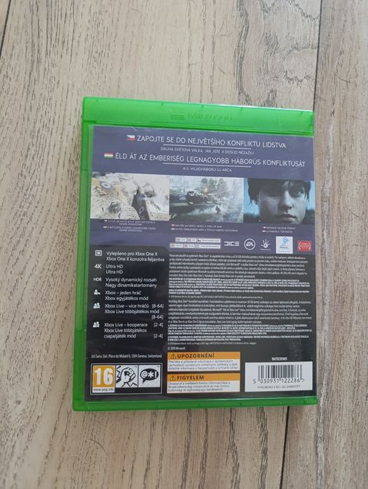 Диск Battelefield V на xbox one також підходить до xbox one X