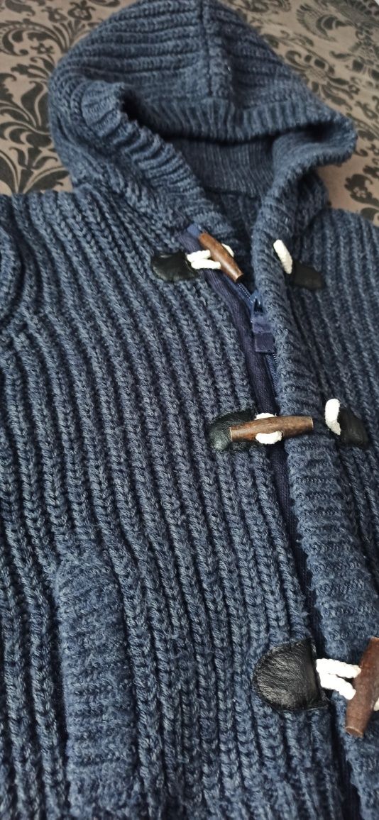 Gruby sweter rozmiar 6-7 lat
