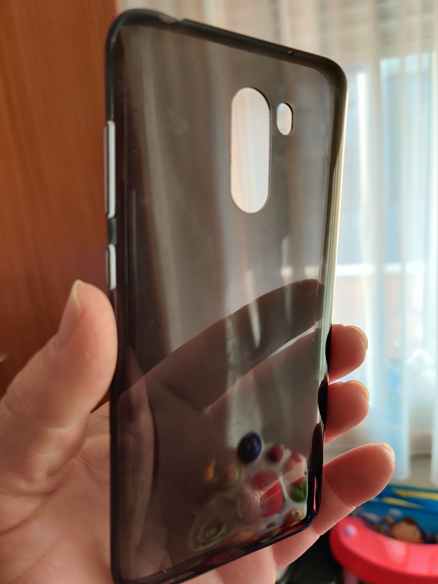 Capas para Oneplus 7T Pro, Huawei P30 Lite e Pocophone F1