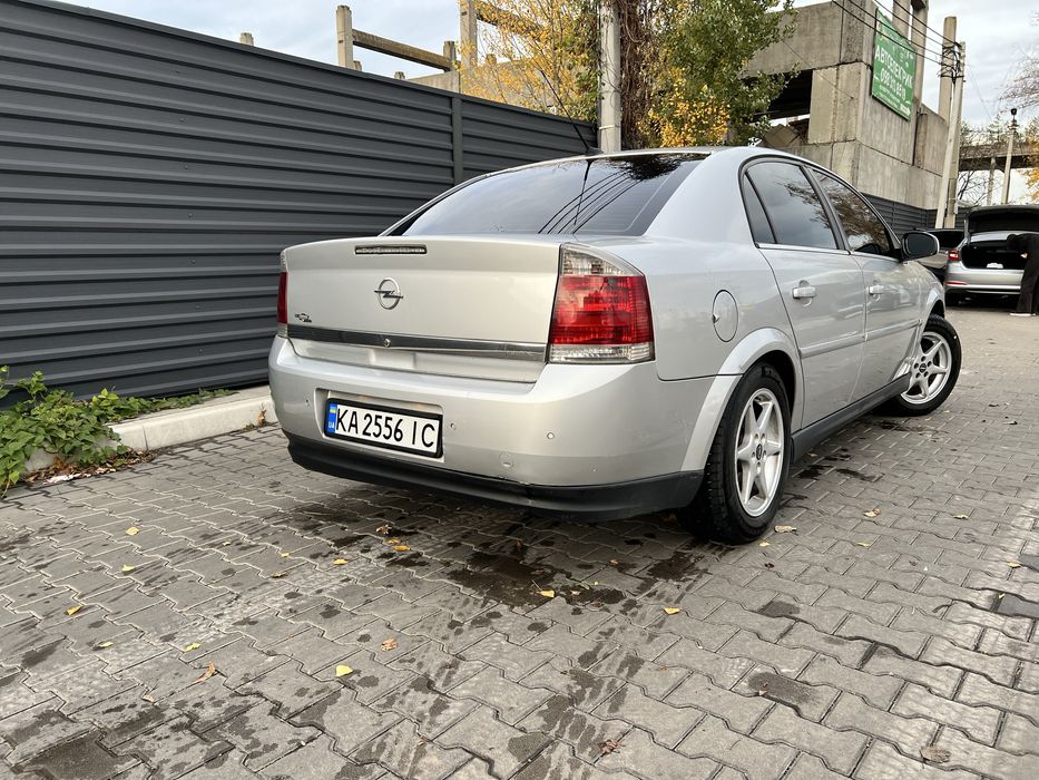 Opel vectra C 2.2 AT