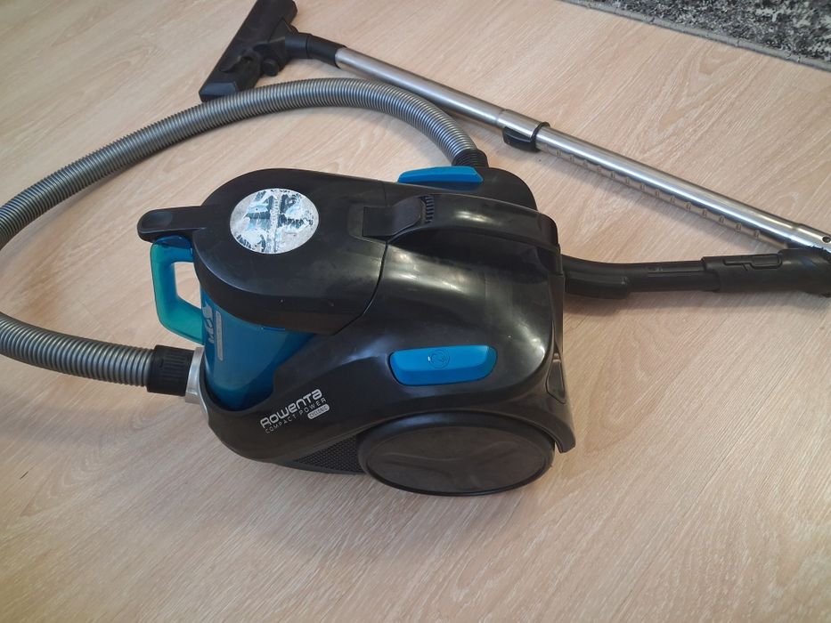 Пилосос Rowenta 3731EA контейнер