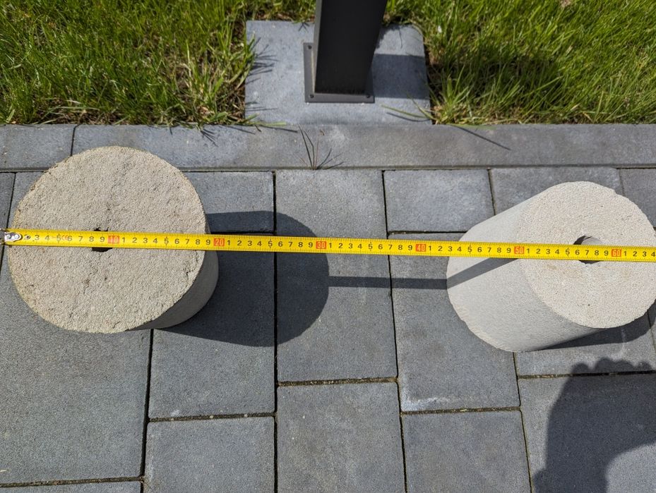 Podstawy betonowe pod lampy ogrodowe