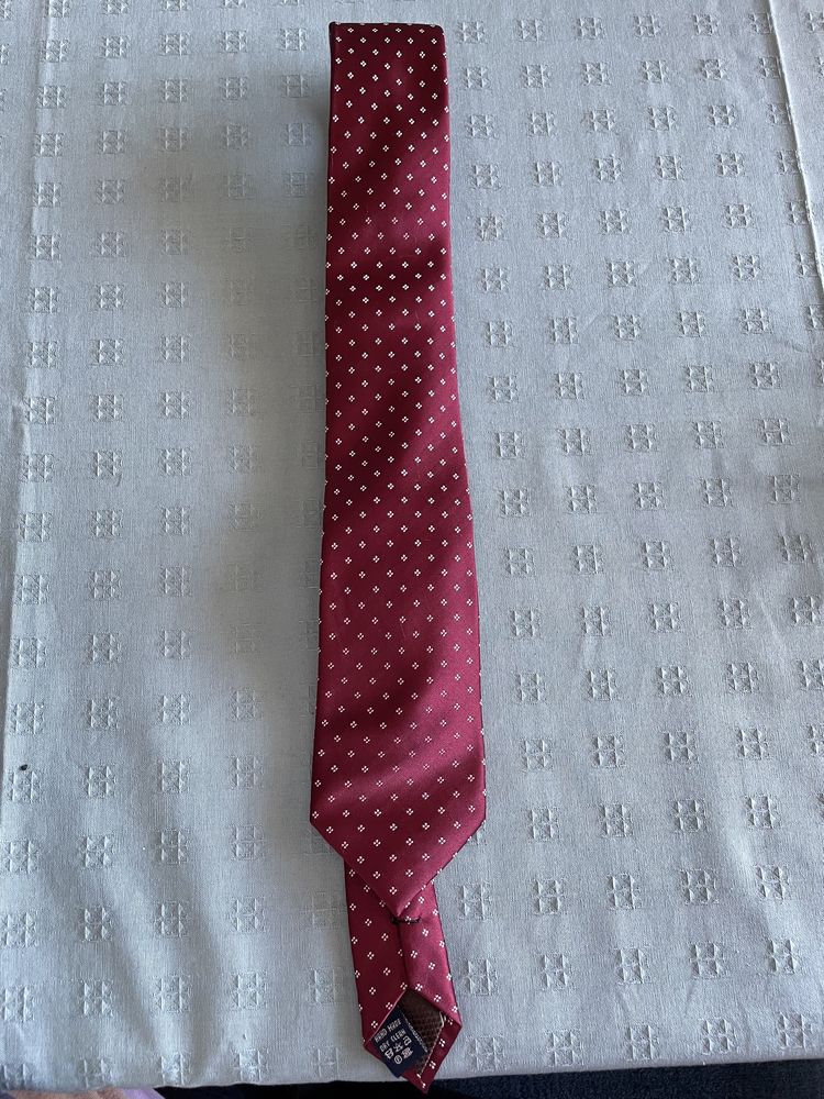 Conjunto 4 gravatas em tons vermelhos e roxo
