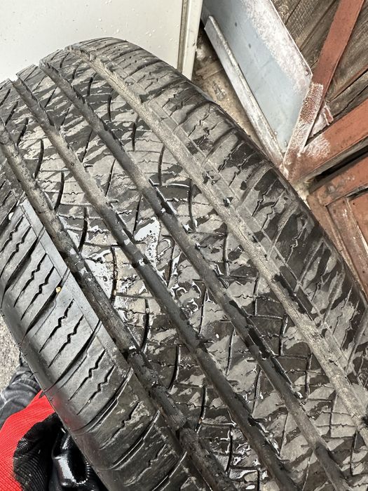 Продам Шини 245х65 R17 б/в