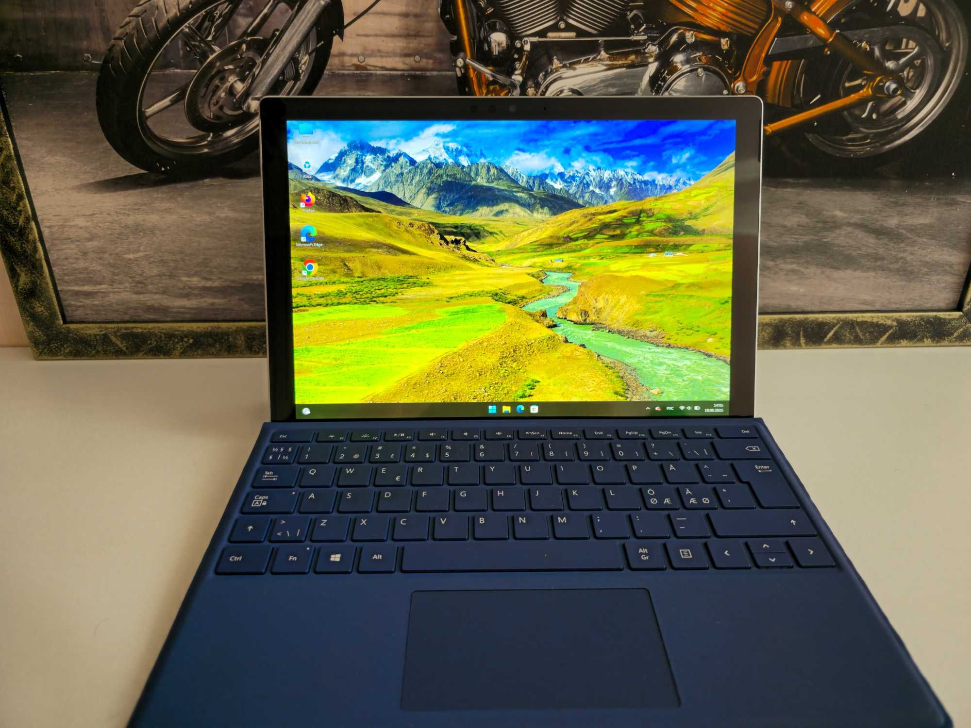 Microsoft Surface Pro 6/1796/intel Core i5/8 GB /128 GB Windows 11 Pro