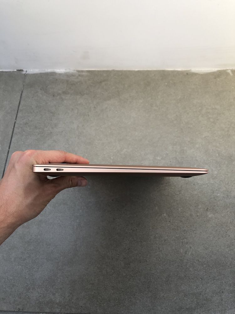 700$ MacBook Air 13" 2020 MGND3 M1 / 8 GB / 256gb SSD ІДЕАЛ