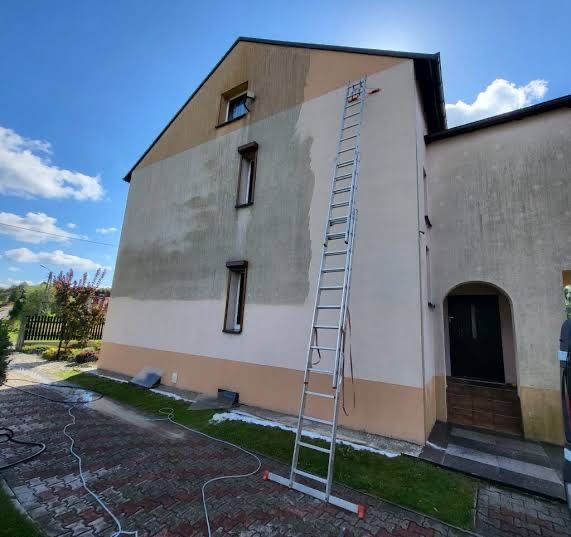 Mycie elewacji, okien, witryn, paneli fotowoltaicznych