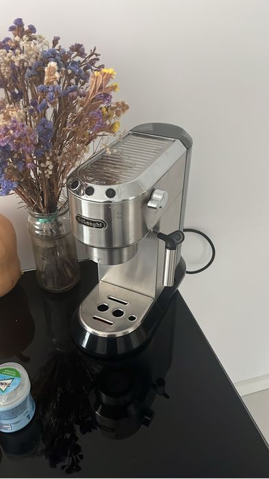 Delonghi dedica com acessórios