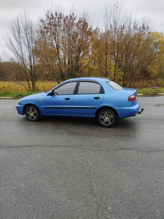 Автомобіль легковий
