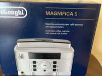 Кавомашина DELONGHI Magnifica S