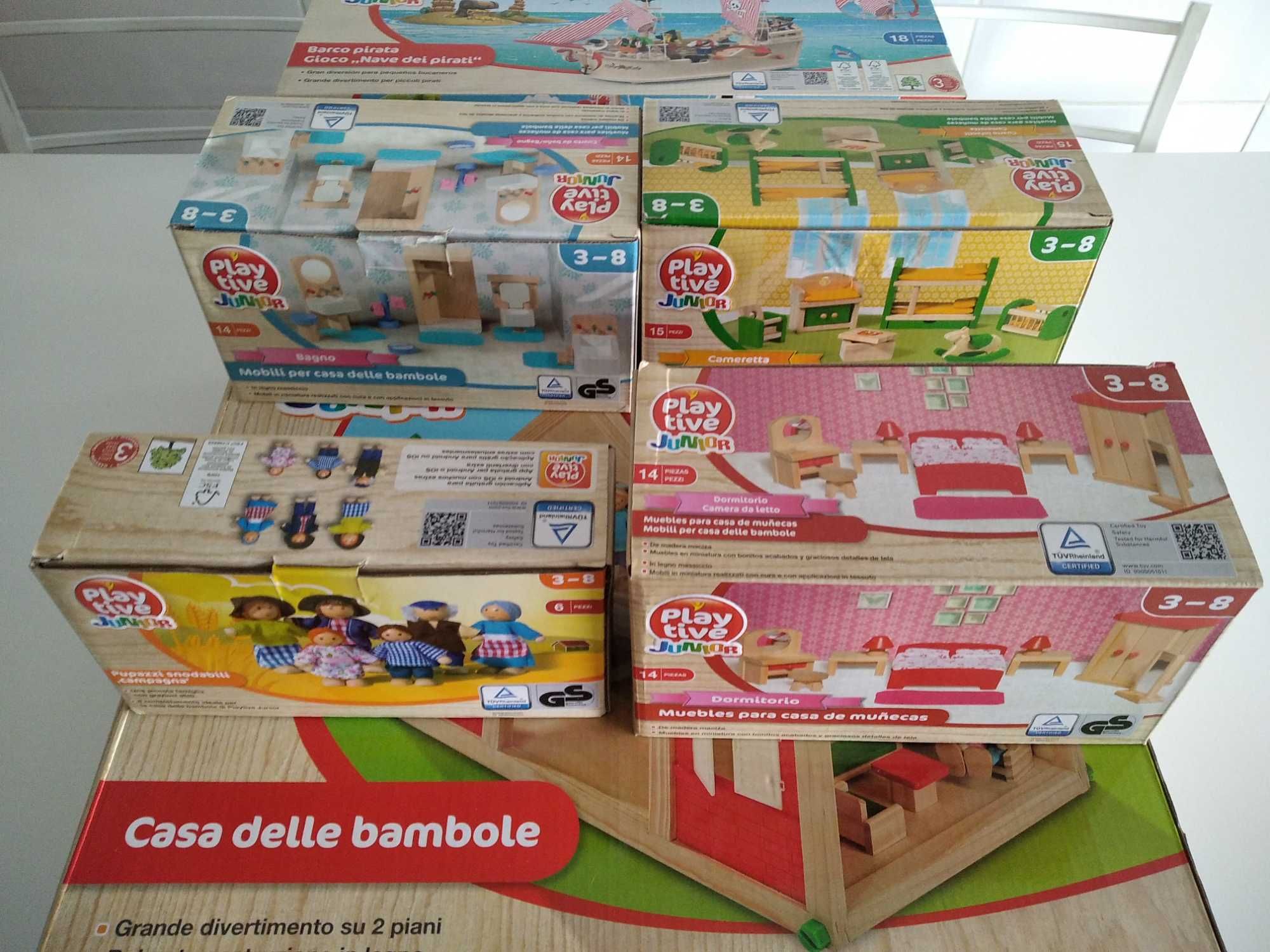 Brinquedos em madeira