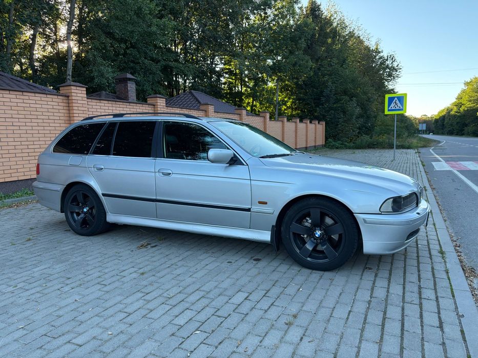 BMW E39 (530d) 2001