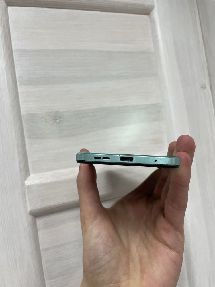 Xiaomi Redmi Note 12  8/256Gb Стан Супер!
