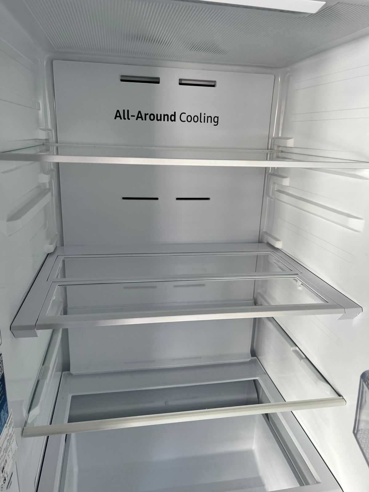 Frigorífico SAMSUNG RB34C6B1DCE/EF D (185 cm - 344 L - Creme)