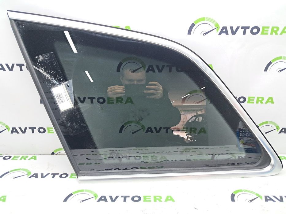 Боковая форточка хром левая AUDI Q7 4M 4M0845297BNVB