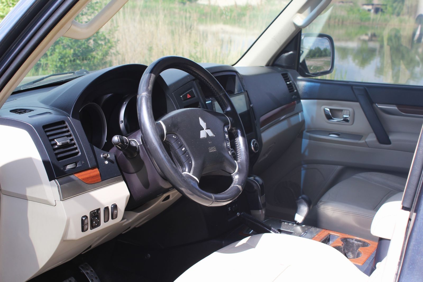 Mitsubishi Pajero Vagon 4