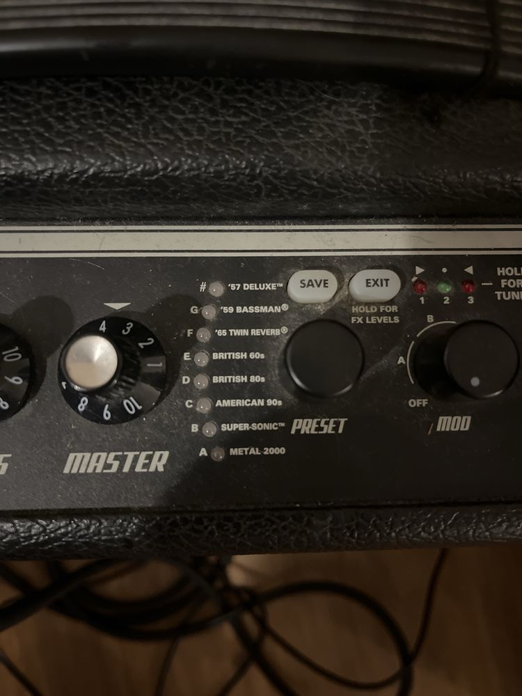 Fender Mustang v2