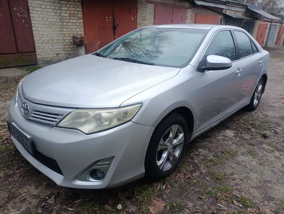 Продаж Тойота Камри