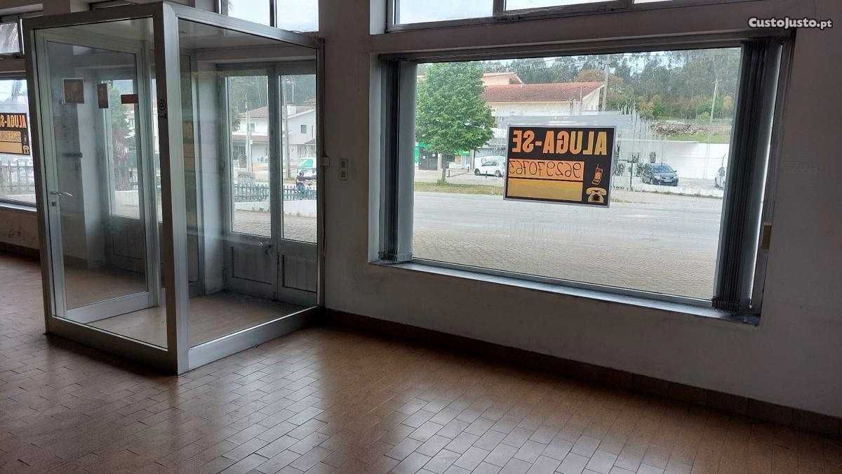 Loja comercial 100m2  - Baltar