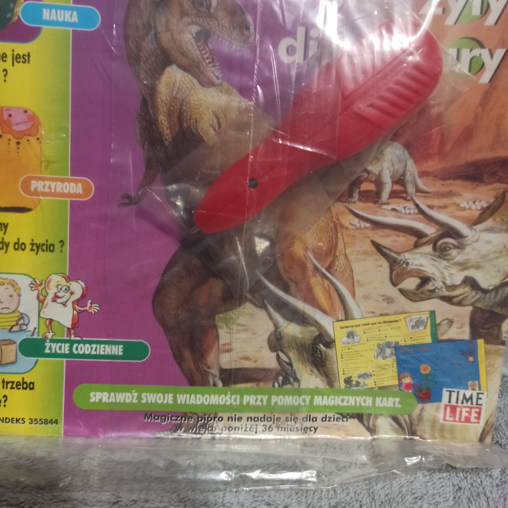 Pierwsze wydanie czasopisma Odkryj świat z magicznym piórem