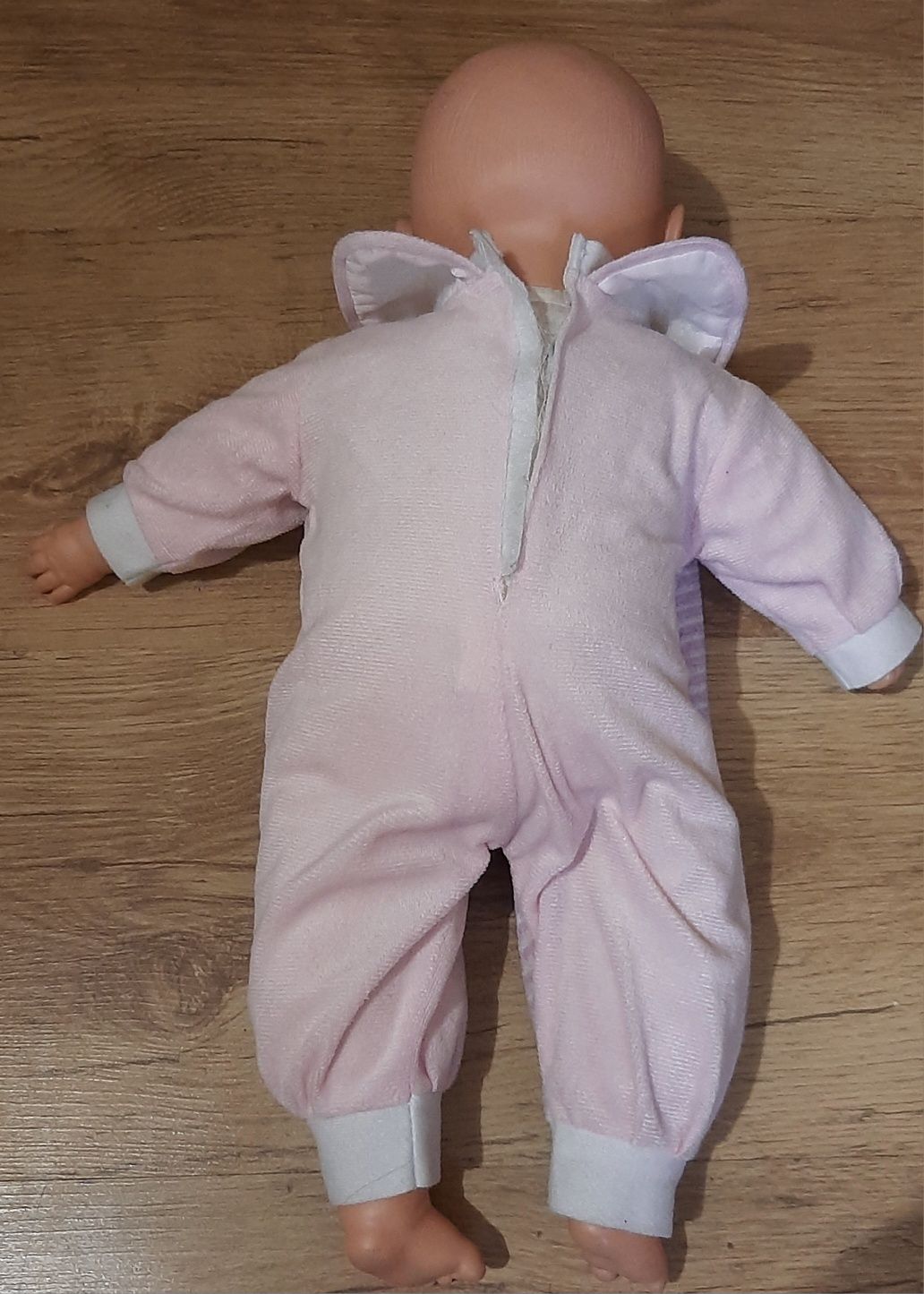 Śpiewająca i mówiąca lalka - bobas 44 cm
