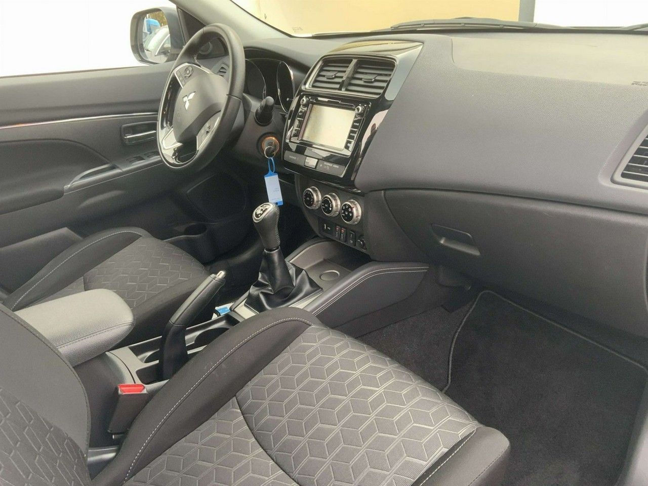 Mitsubishi ASX 2WD Intro Edition