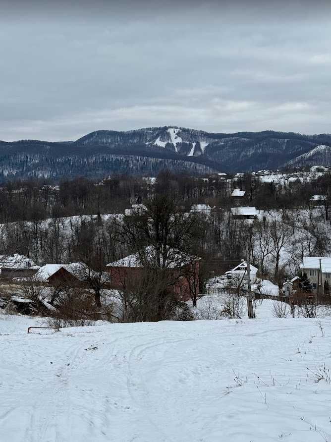 Продається земельна ділянка у місті Косів,  вул. М.Павлика. (46 сот.)