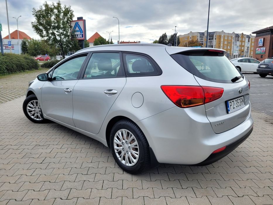 Ładna Kia Ceed kombi 1.6 Gdi 135km-2014 rok-Klima-Salon PL-Ekonomiczna