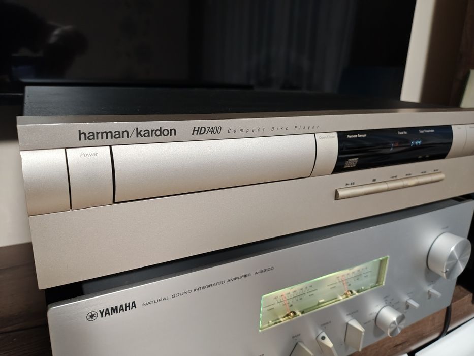 Odtwarzacz CD Harman Kardon HD7400 vintage .Brzmi BDB