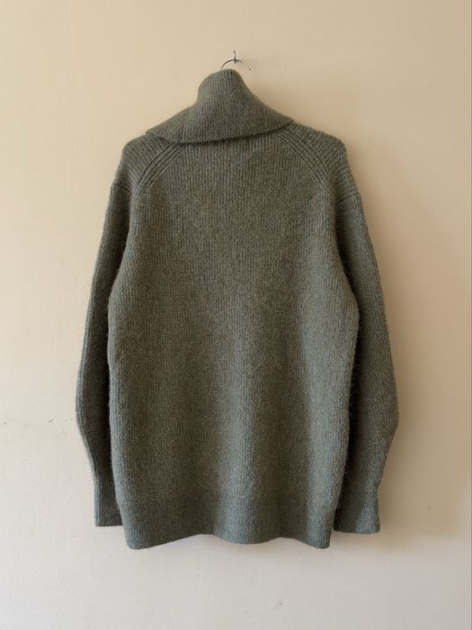 Шерстяной свитер H&M премиум