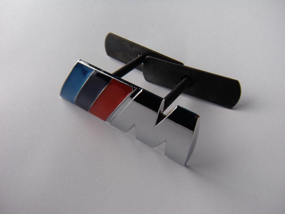 Шильдик на решетку радиатора BMW M E34 E36 E38 E39 E46 X5 X6 X3 X1 БМВ