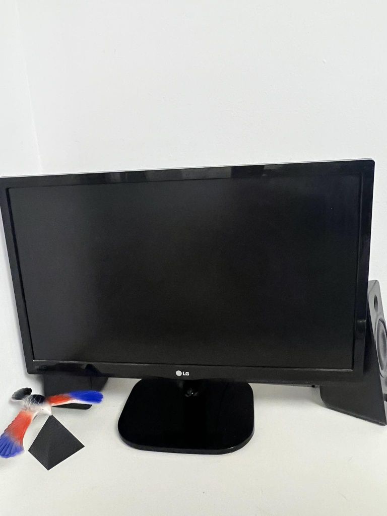 Monitor LG 22cale