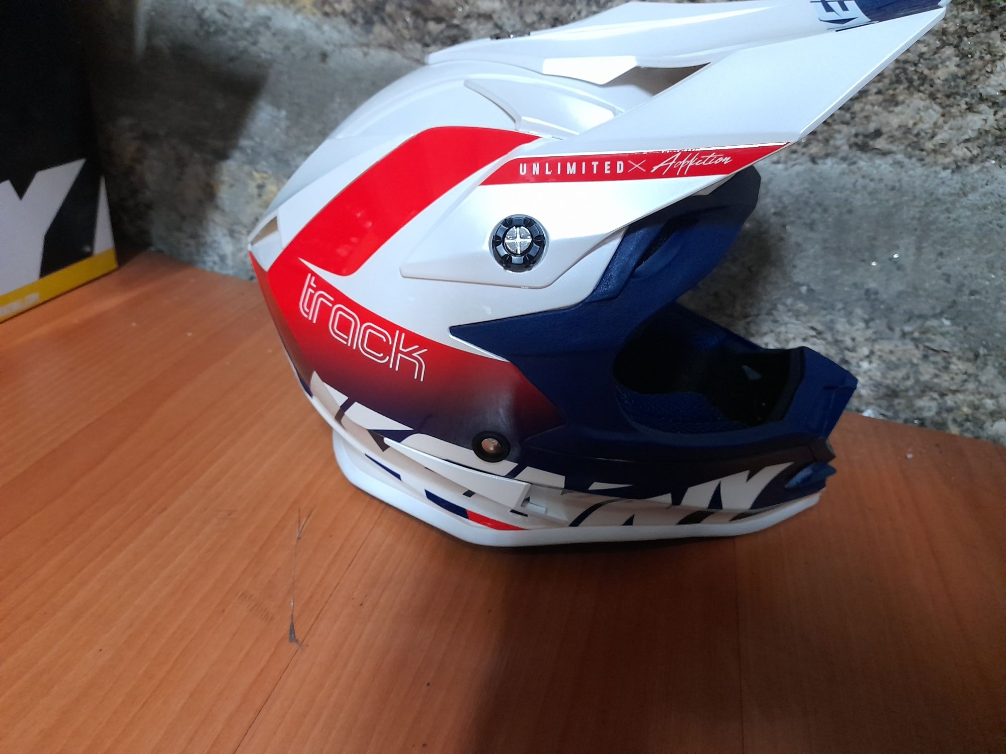 capacete Kenny Track Junior