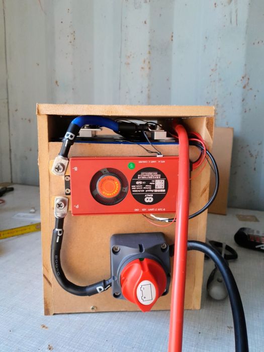 Bateria lifepo4 kamper wraz z montażem akumulator bank energii magazyn