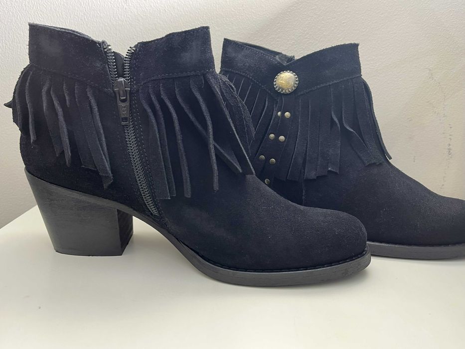 Botim senhora com Franja