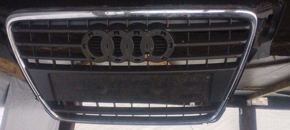 Grill audi a4 b8