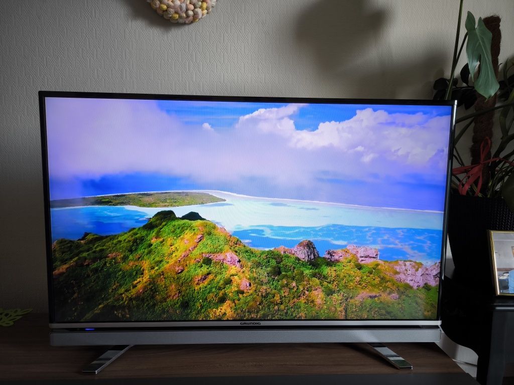 Telewizor LED Grundig 43 SMART DVB-T2 Wifi