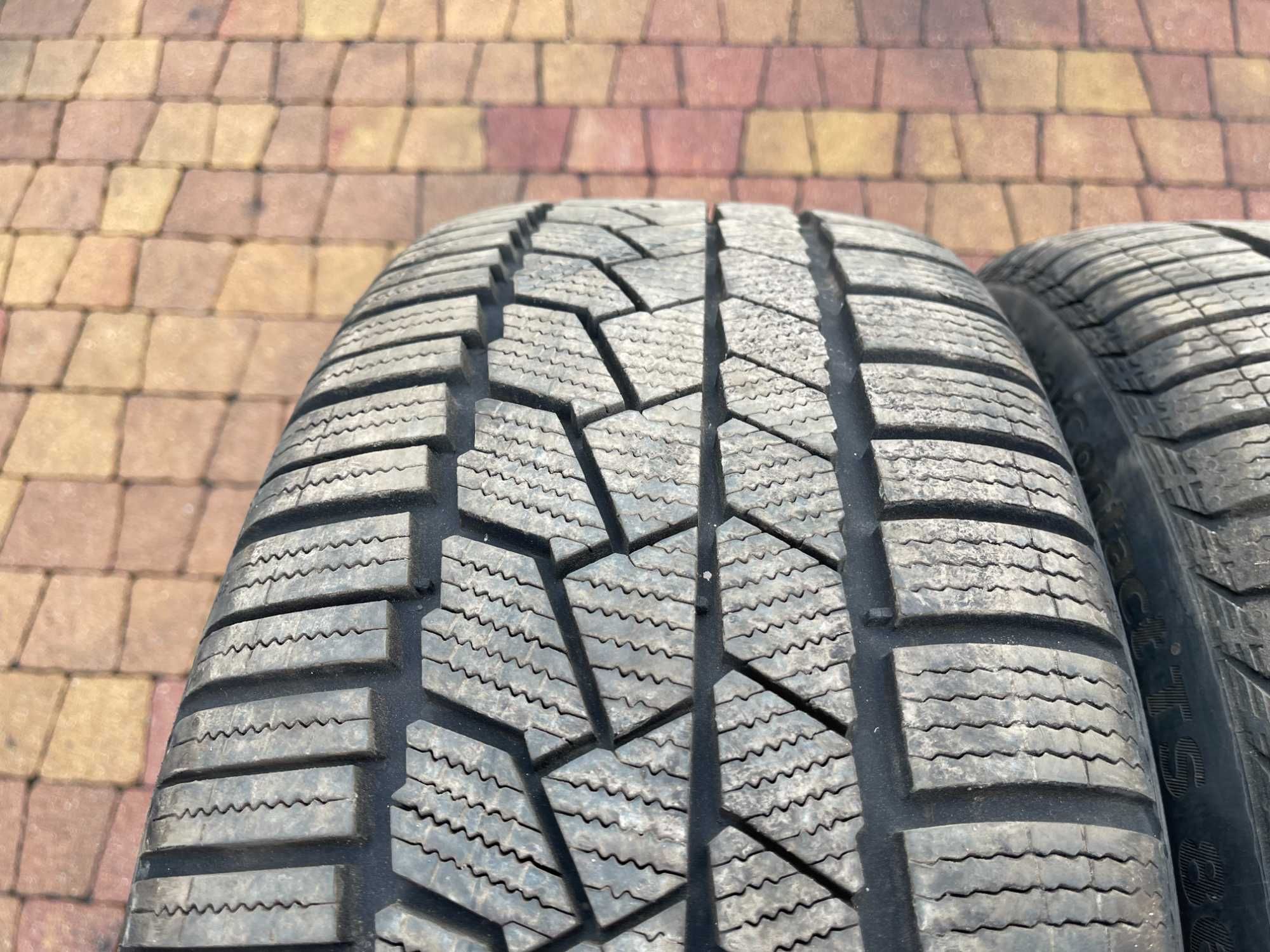 3774. Opony zimowe 225/45/18 Continental 2023r 8.2mm Runflat cena za 2