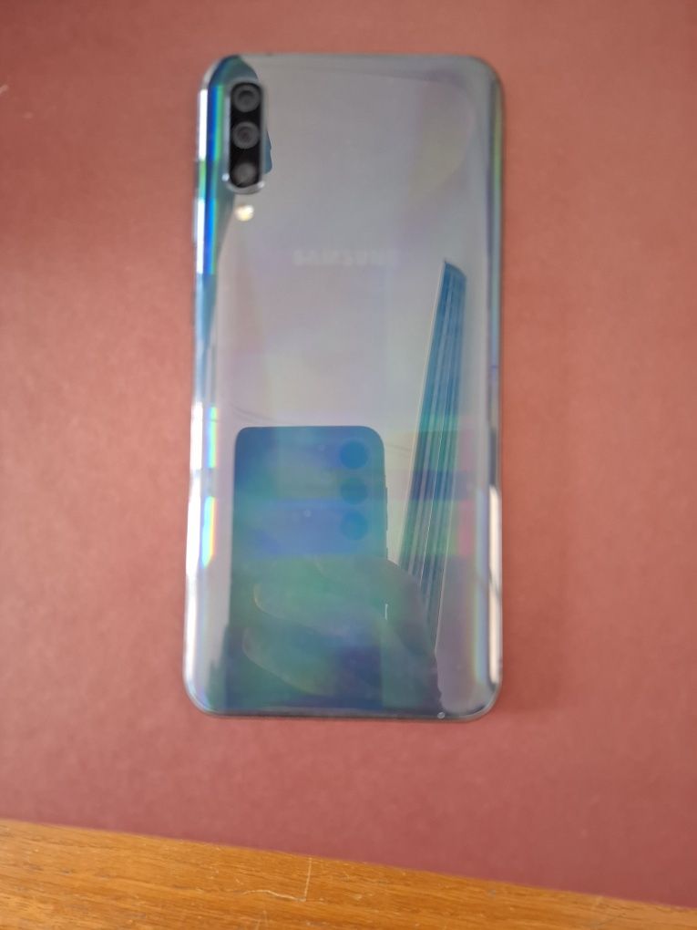 Samsung Galaxy A50