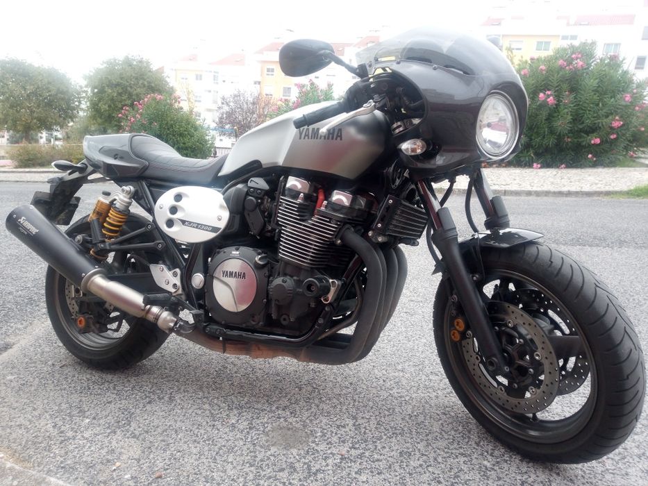 Yamaha xjr 1300 racer