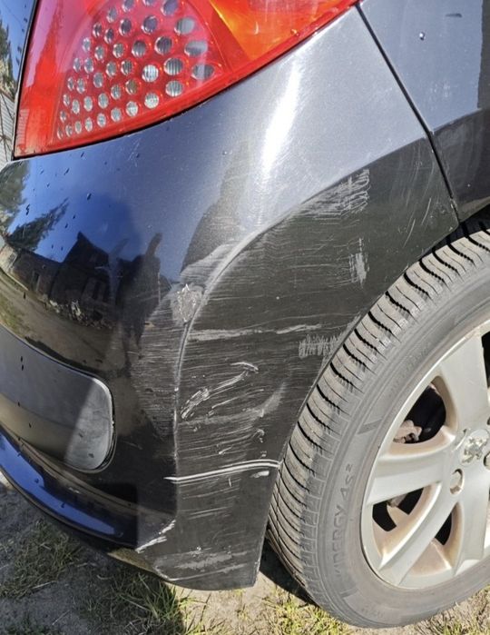 Peugeot 207 LPG butla.